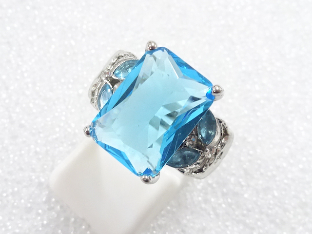 Japanese Kimono / Antique Accessories Metal